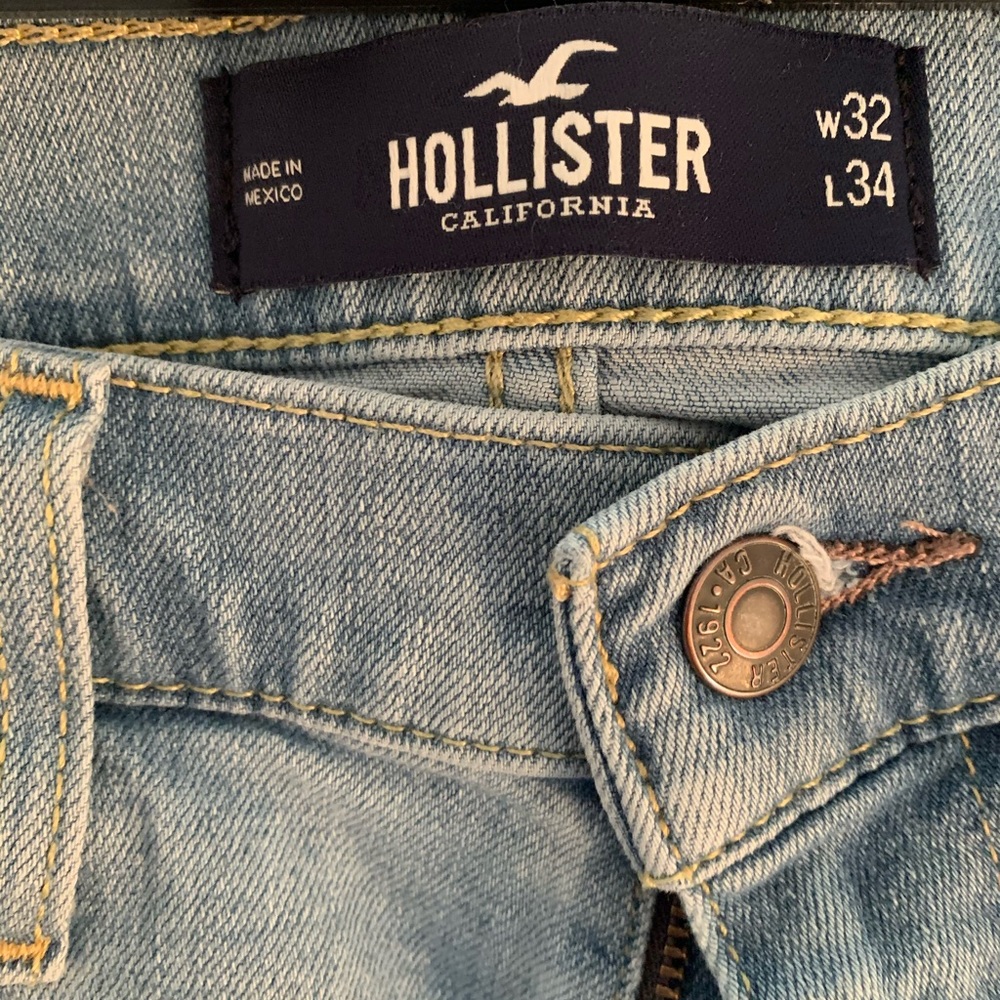 Light Blue jeans from Hollister - Picture 3 of 4